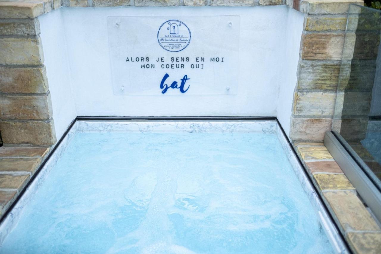 Il Giardino Di Epicuro Bed & Breakfast Рока Сан Джовани Екстериор снимка