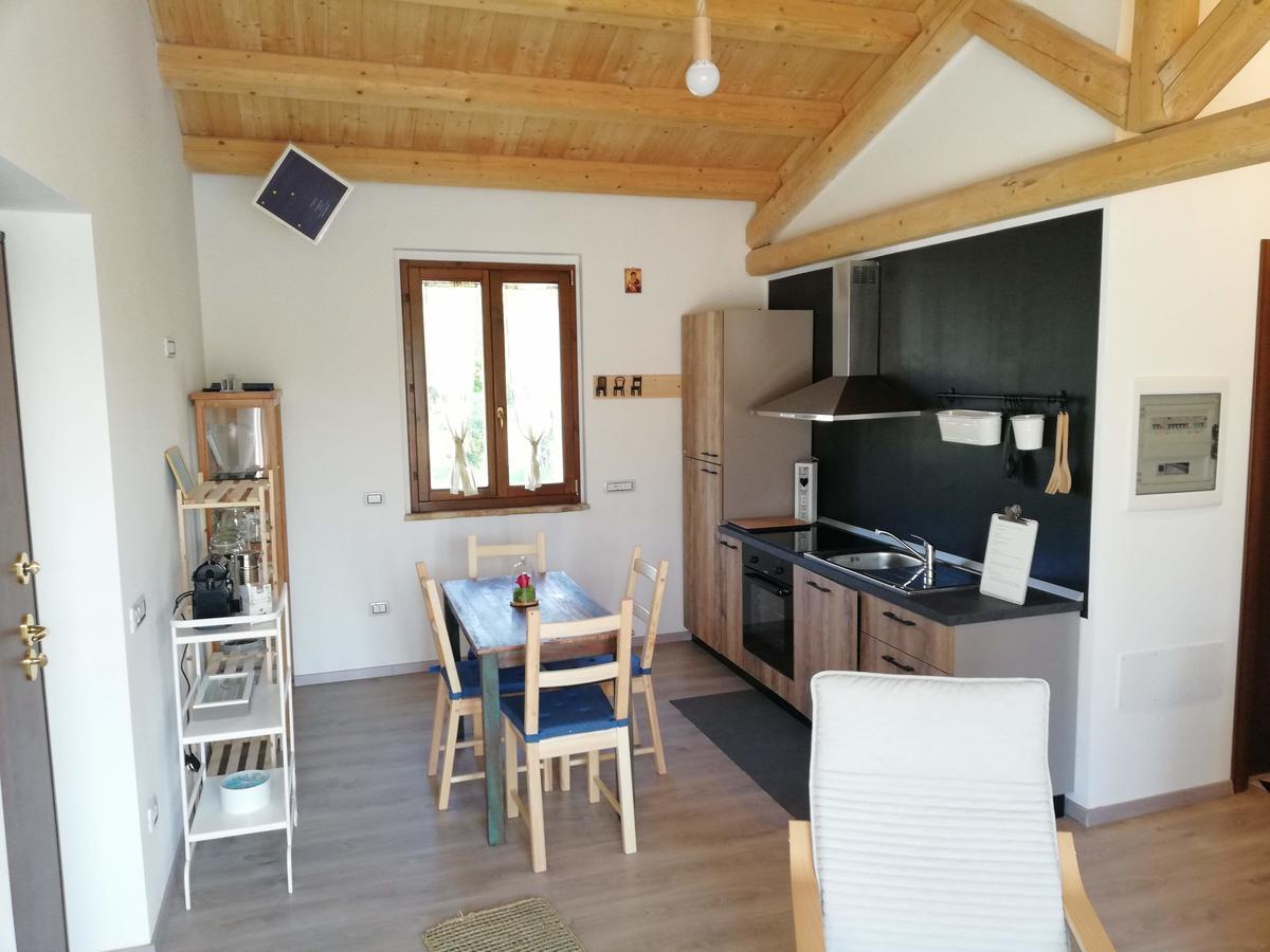 Il Giardino Di Epicuro Bed & Breakfast Рока Сан Джовани Екстериор снимка