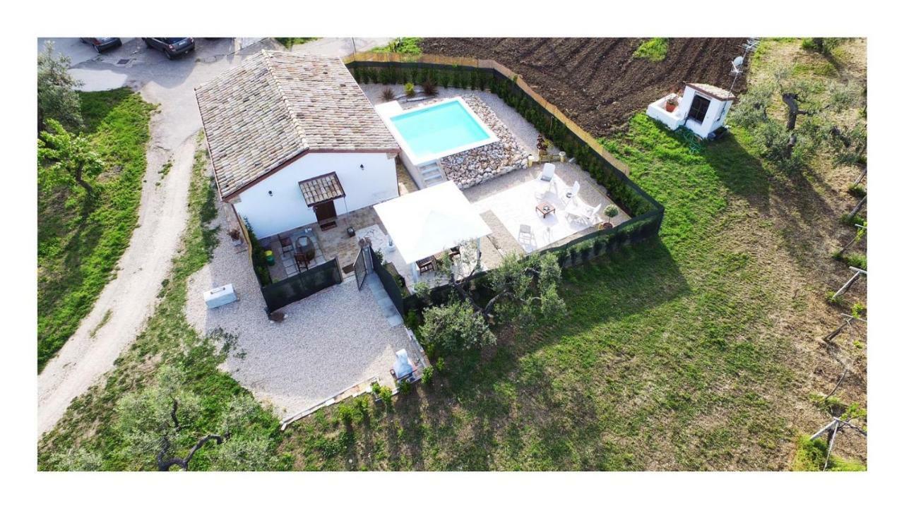 Il Giardino Di Epicuro Bed & Breakfast Рока Сан Джовани Екстериор снимка